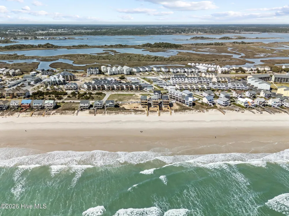 813 New River Drive #B Surf City, NC 28445