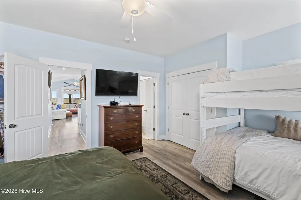 813 New River Drive #B Surf City, NC 28445