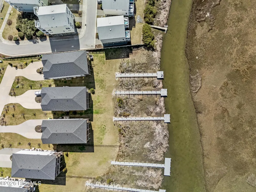 813 New River Drive #B Surf City, NC 28445