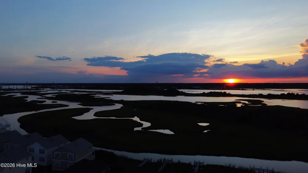 813 New River Drive #B Surf City, NC 28445
