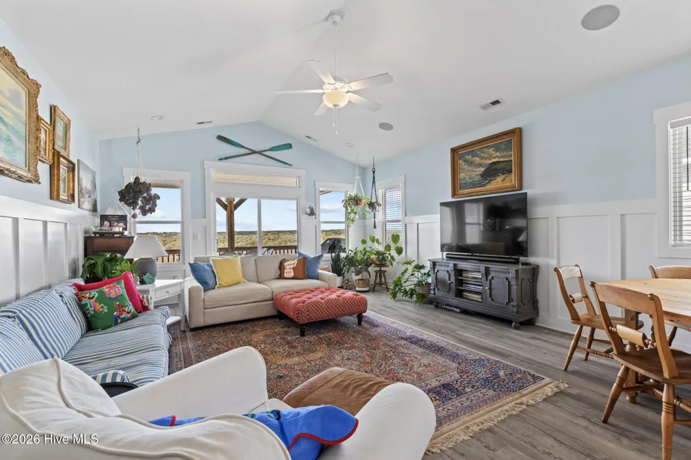 813 New River Drive #B Surf City, NC 28445