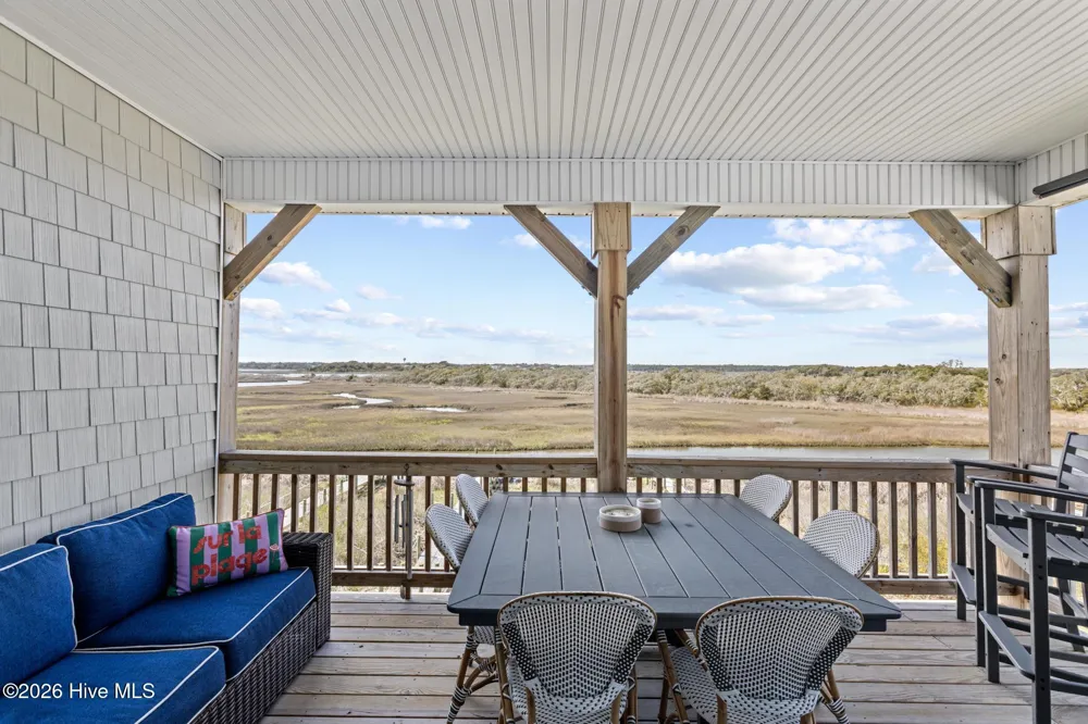 813 New River Drive #B Surf City, NC 28445