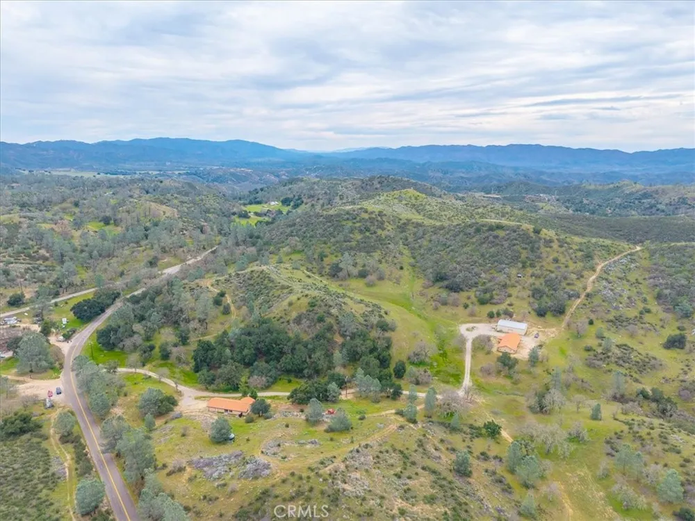 3151 Parkhill Santa Margarita, CA 93453