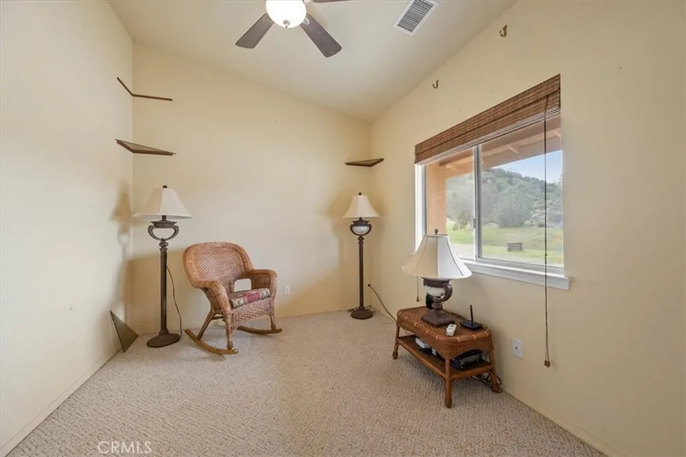 3151 Parkhill Santa Margarita, CA 93453