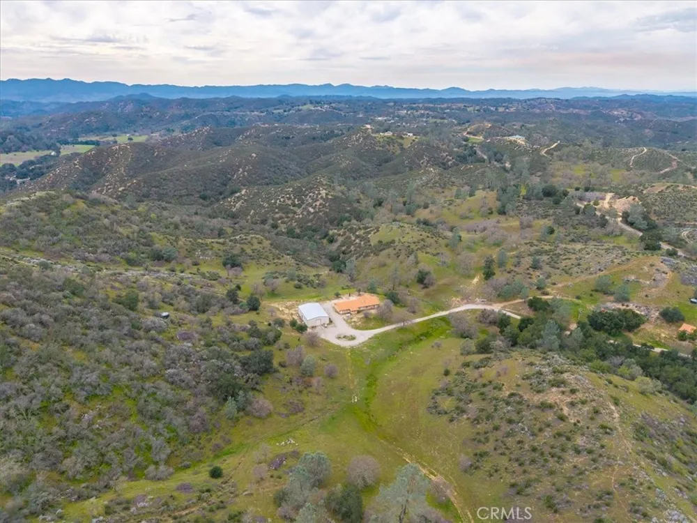 3151 Parkhill Santa Margarita, CA 93453