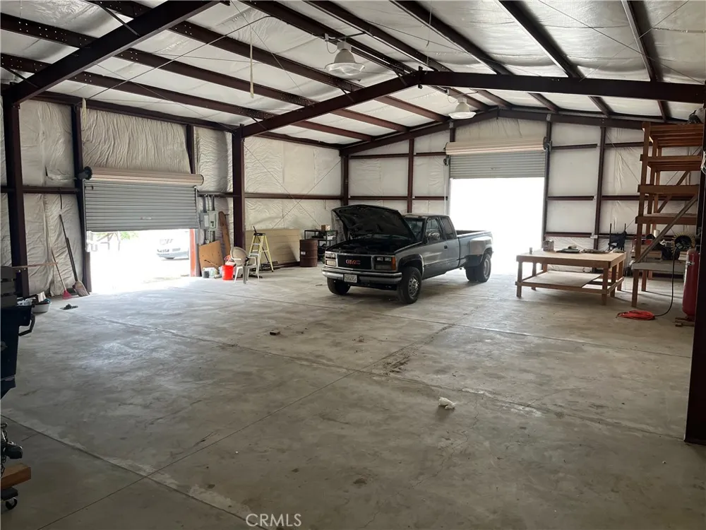 3151 Parkhill Santa Margarita, CA 93453