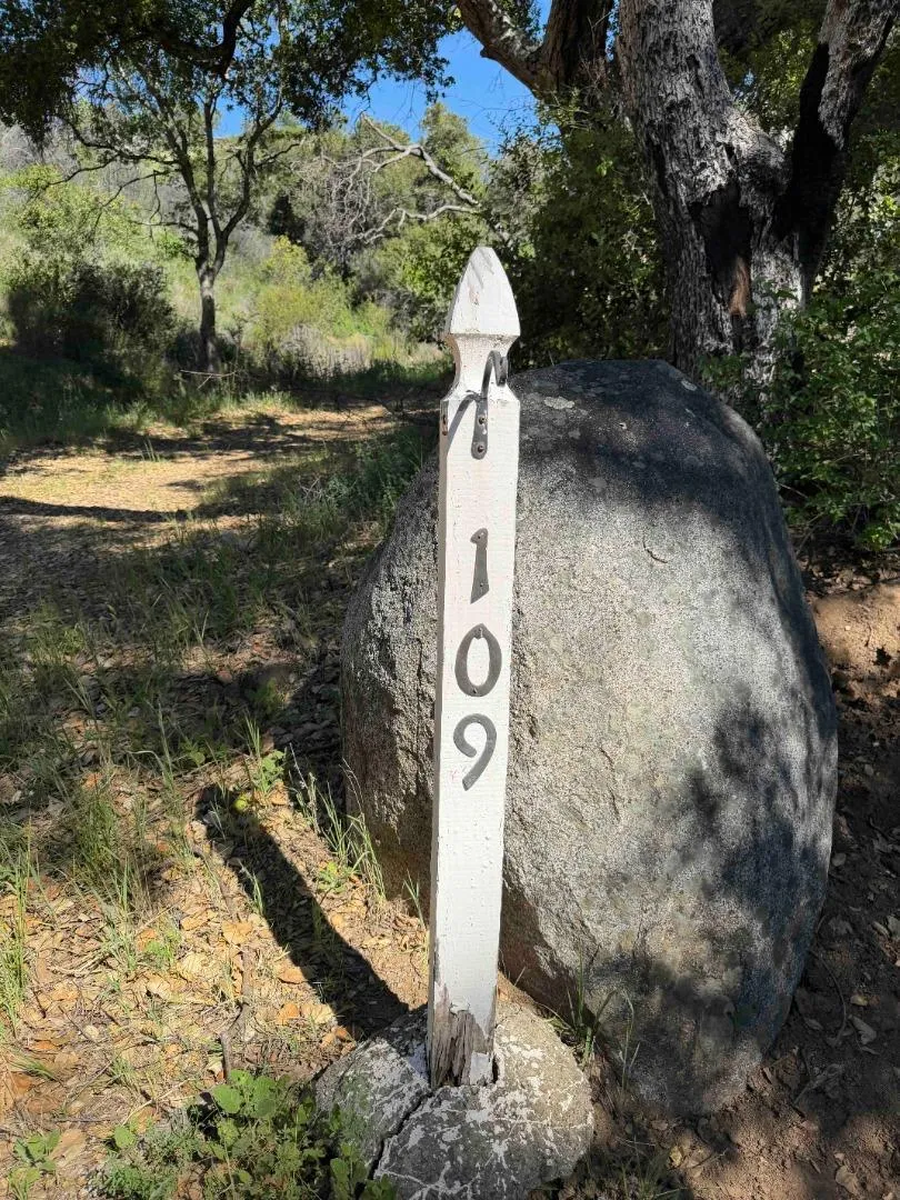 109 Trampa Canyon Road Carmel Valley, CA 93924