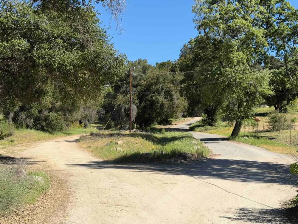 109 Trampa Canyon Road Carmel Valley, CA 93924