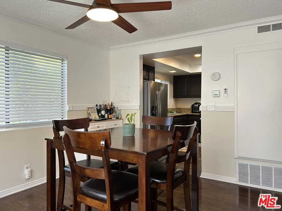 1450 W 146th Street #14 Gardena, CA 90247