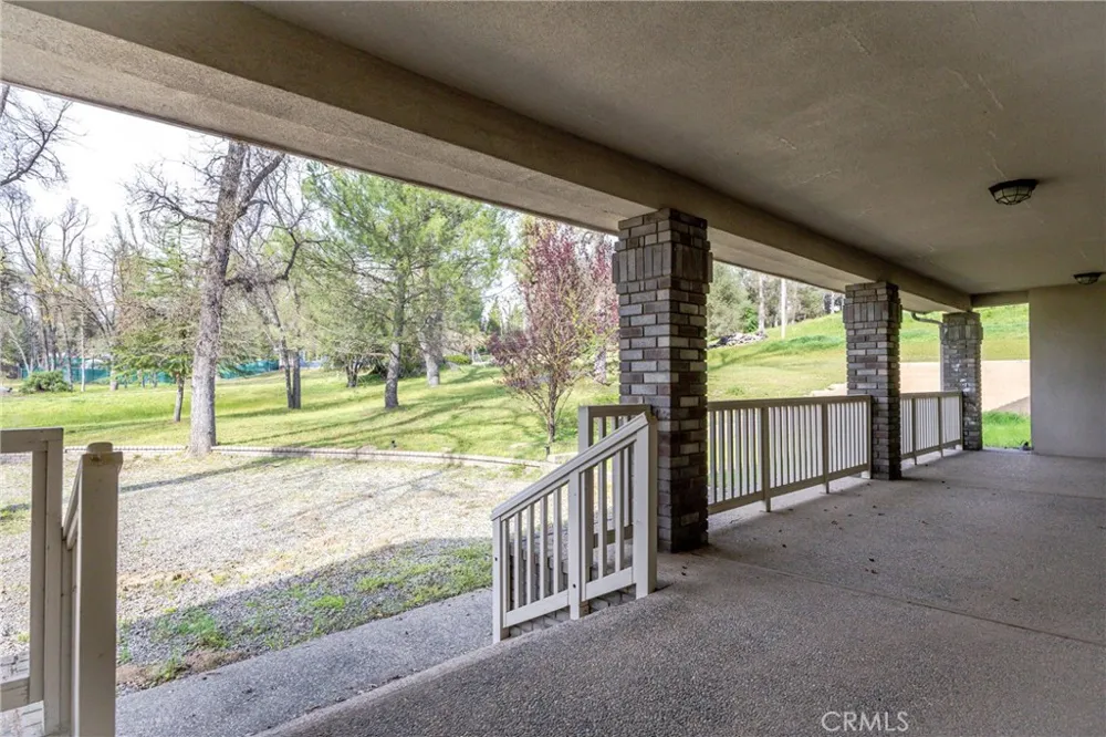 45344 S Oakview Oakhurst, CA 93644