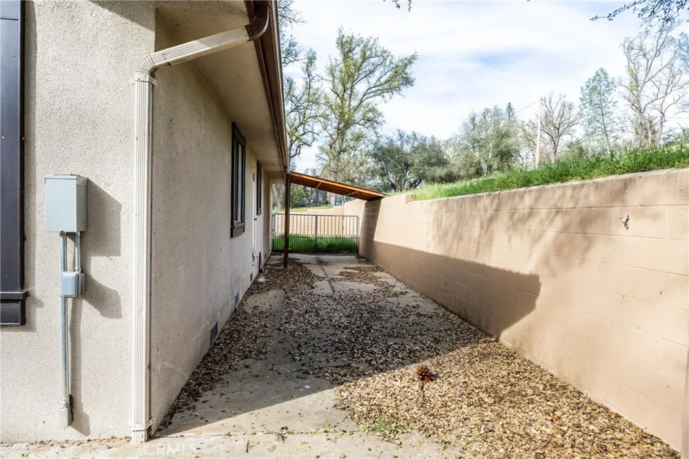45344 S Oakview Oakhurst, CA 93644