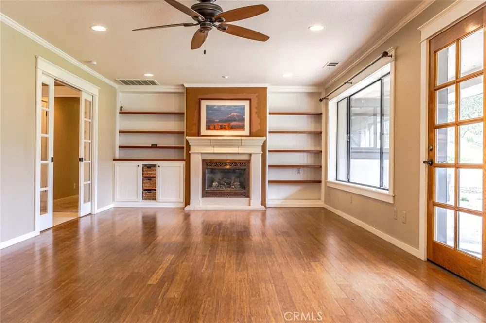 45344 S Oakview Oakhurst, CA 93644