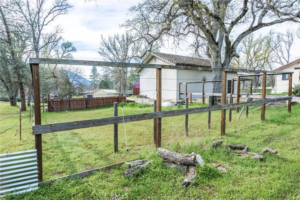 45344 S Oakview Oakhurst, CA 93644