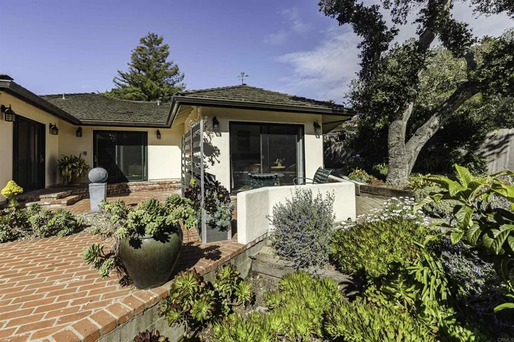 3540 Oak Place Carmel By The Sea, CA 93923