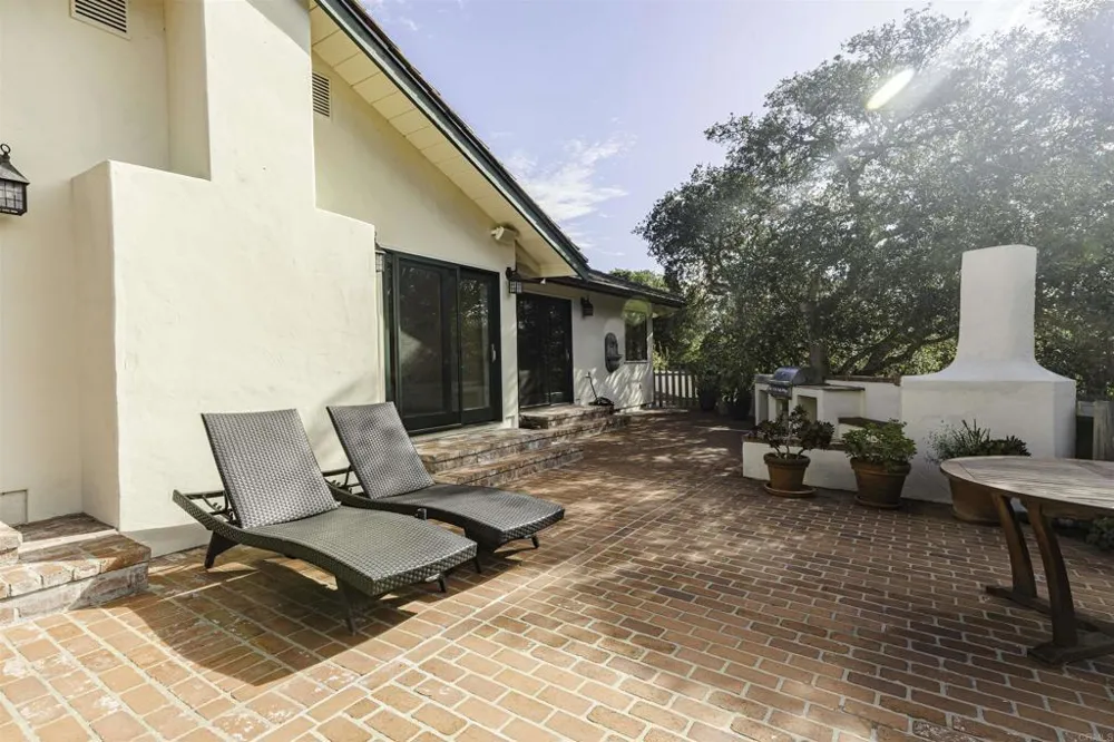 3540 Oak Place Carmel By The Sea, CA 93923