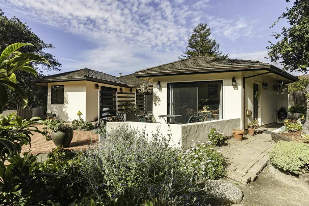 3540 Oak Place Carmel By The Sea, CA 93923
