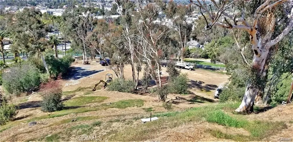 402 E DE ANZA HEIGHT DR San Dimas, CA 91773
