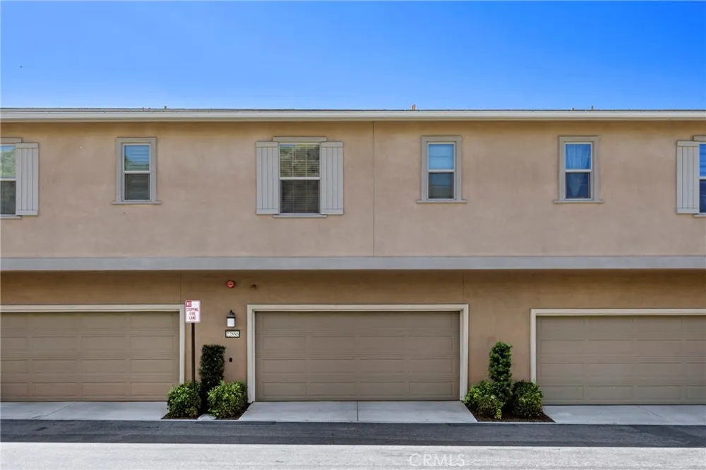 22886 Concord Saugus, CA 91350