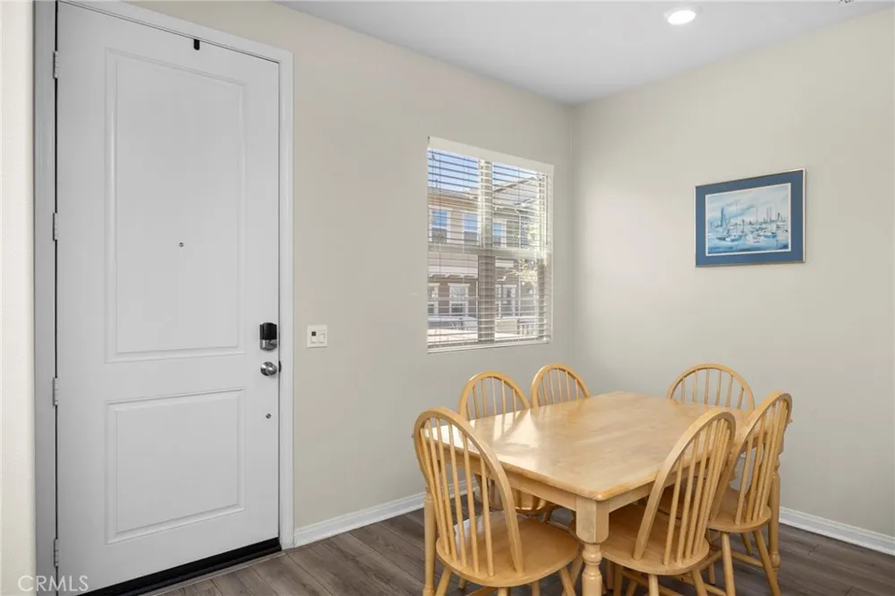 22886 Concord Saugus, CA 91350