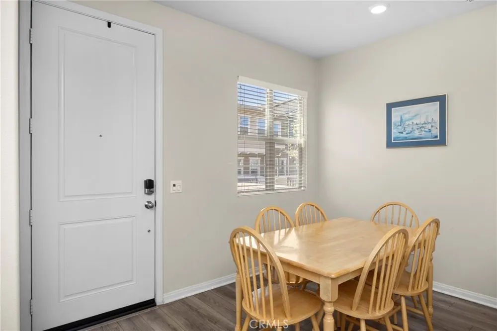 22886 Concord Saugus, CA 91350