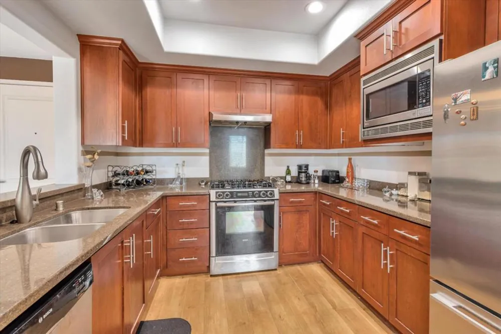 912 Campisi Way #311 Campbell, CA 95008