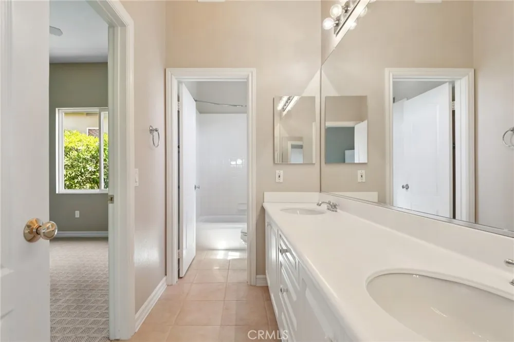17 Kennedy Court Trabuco Canyon, CA 92679