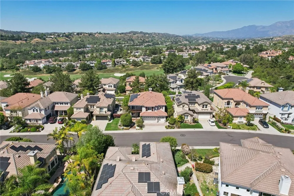 17 Kennedy Court Trabuco Canyon, CA 92679