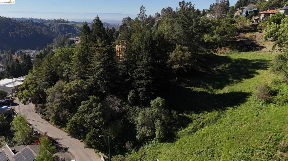 7137 Buckingham Blvd. Berkeley, CA 94705
