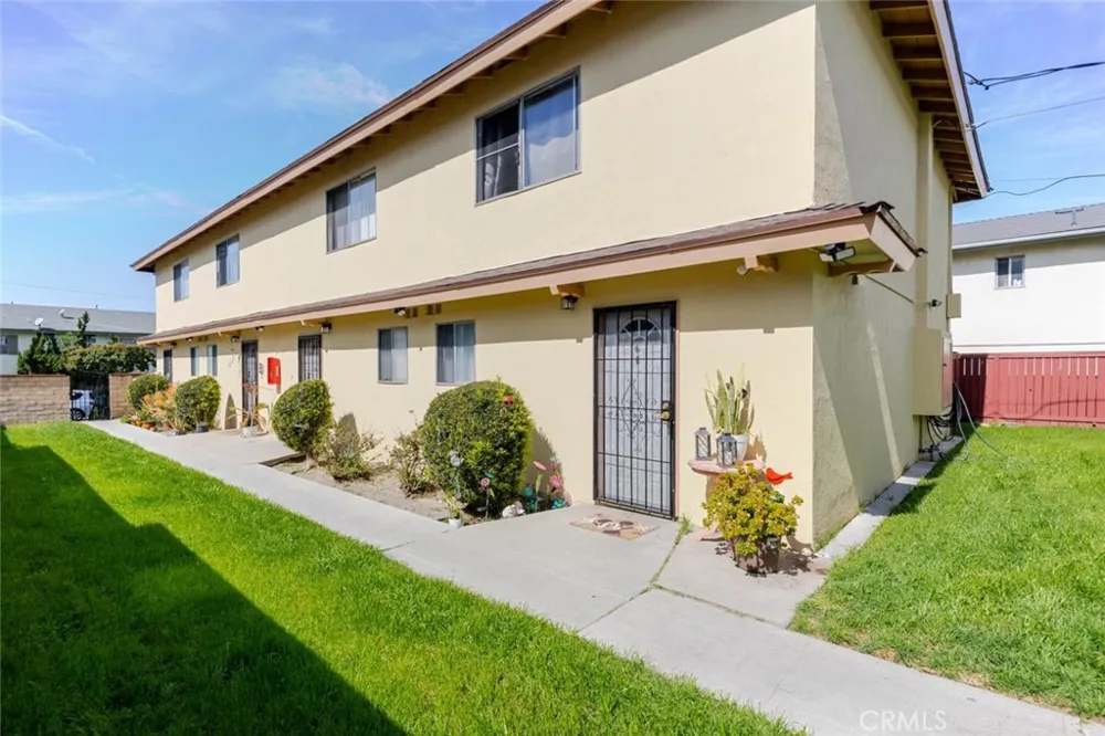 12422 Clearglen Avenue Whittier, CA 90604
