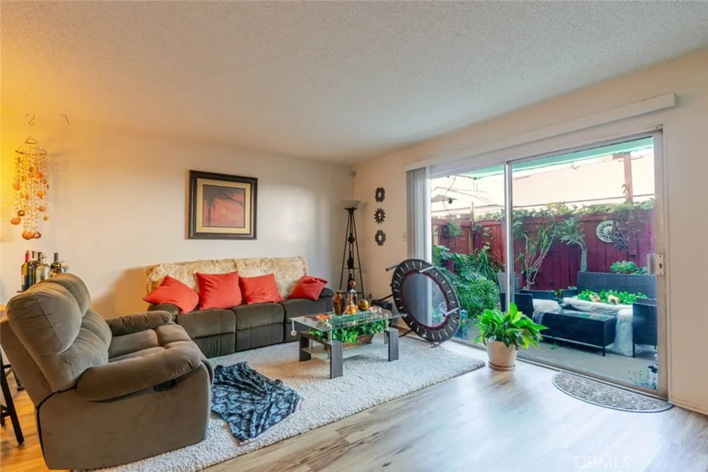 12422 Clearglen Avenue Whittier, CA 90604