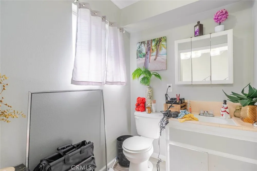 12422 Clearglen Avenue Whittier, CA 90604