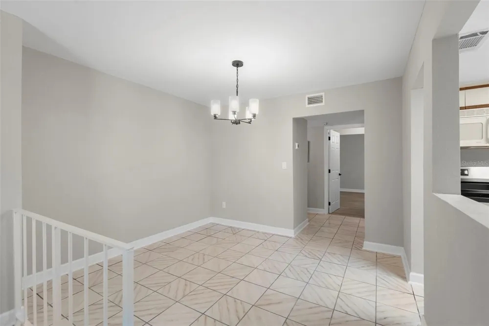 505 PLAZA SEVILLE COURT #11 Treasure Island, FL 33706