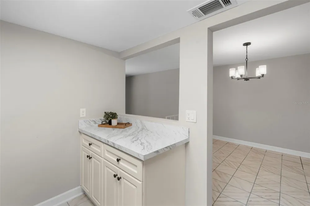 505 PLAZA SEVILLE COURT #11 Treasure Island, FL 33706