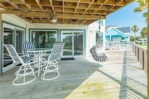 4119 Campeche Court Galveston, TX 77554