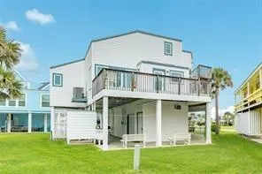 4119 Campeche Court Galveston, TX 77554