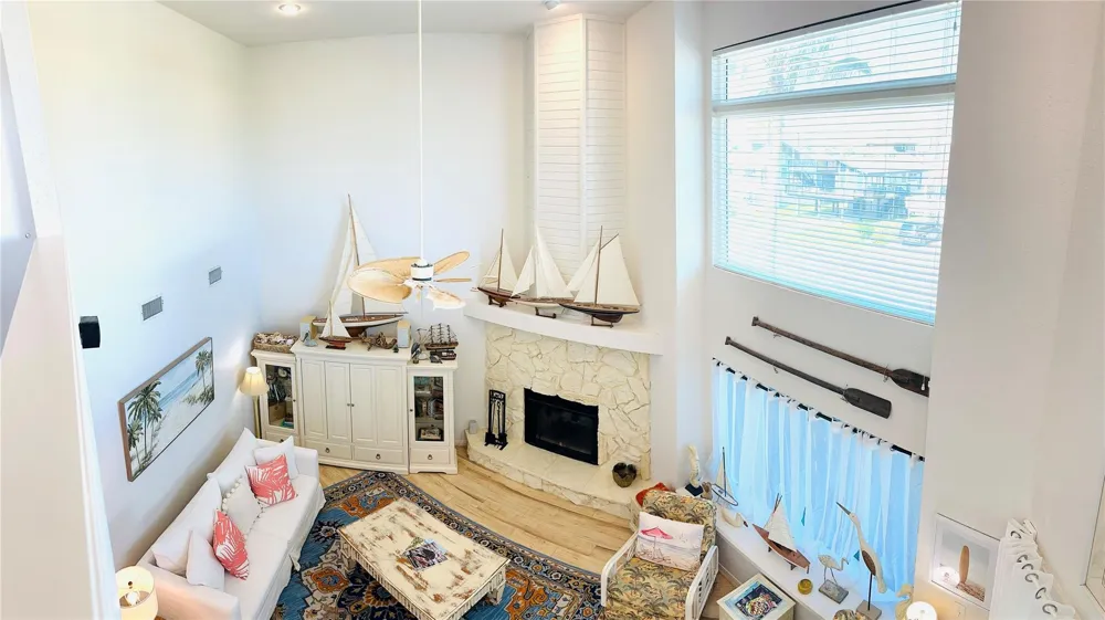 4119 Campeche Court Galveston, TX 77554