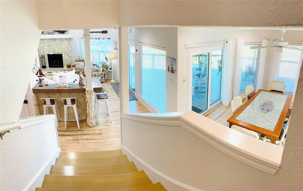 4119 Campeche Court Galveston, TX 77554