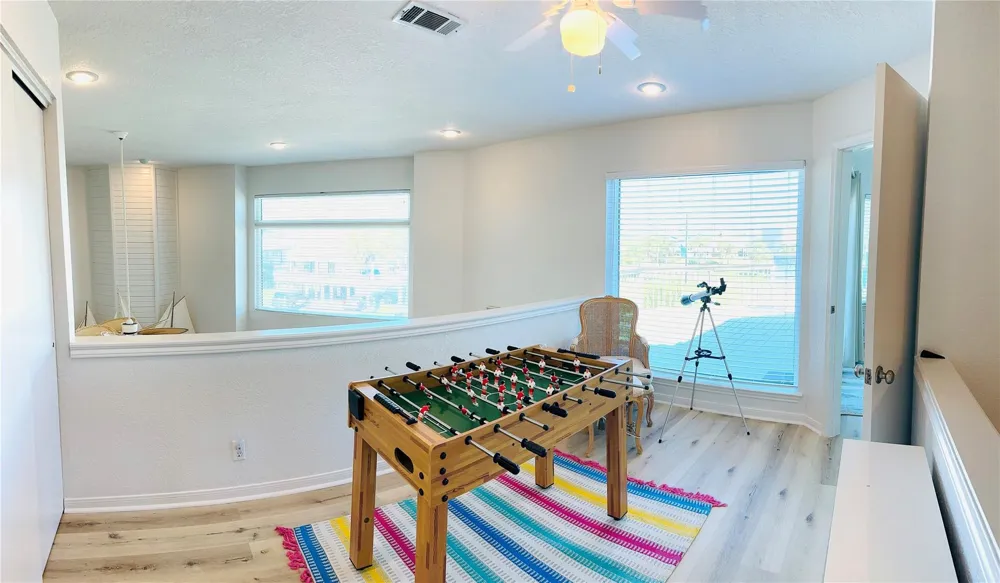 4119 Campeche Court Galveston, TX 77554
