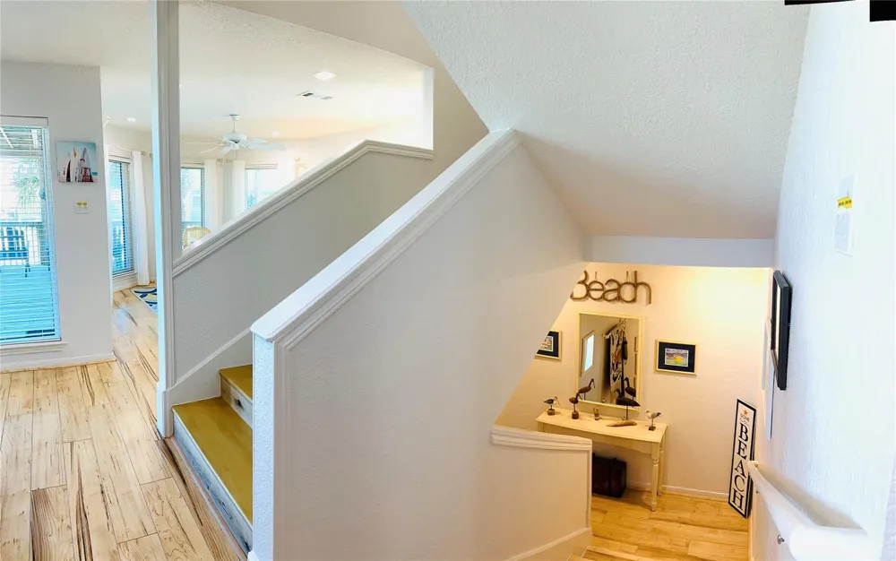 4119 Campeche Court Galveston, TX 77554