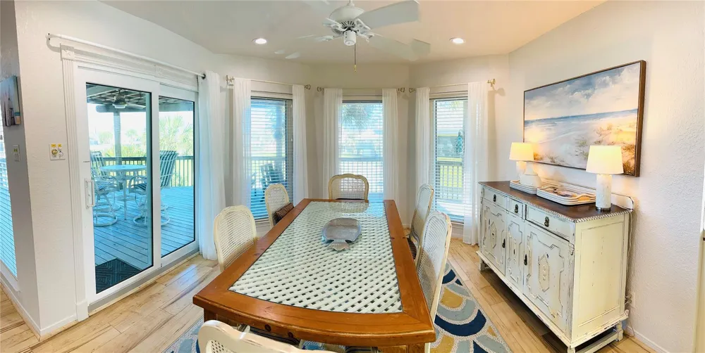 4119 Campeche Court Galveston, TX 77554