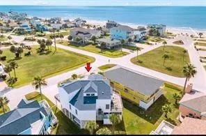 4119 Campeche Court Galveston, TX 77554