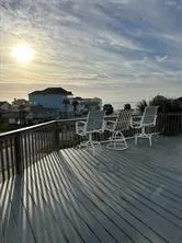 4119 Campeche Court Galveston, TX 77554