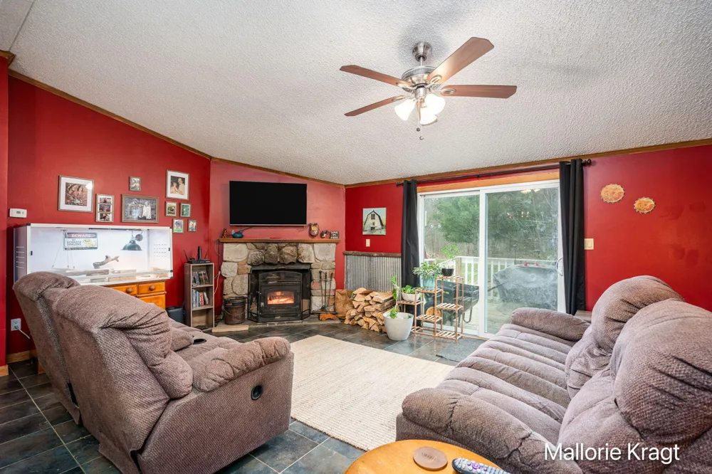 4328 105th Avenue Cheshire Township, MI 49010