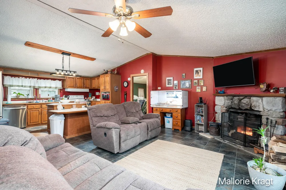 4328 105th Avenue Cheshire Township, MI 49010