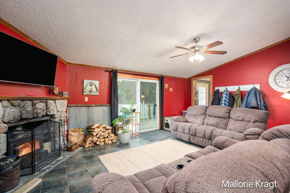 4328 105th Avenue Cheshire Township, MI 49010