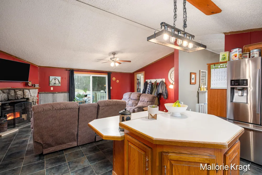 4328 105th Avenue Cheshire Township, MI 49010