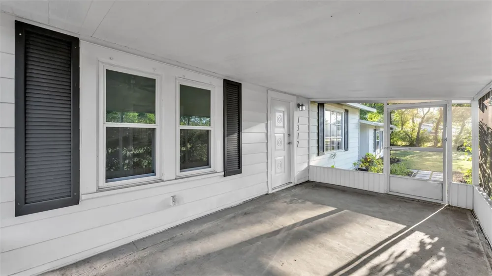 1317 W BELMAR STREET Lakeland, FL 33815