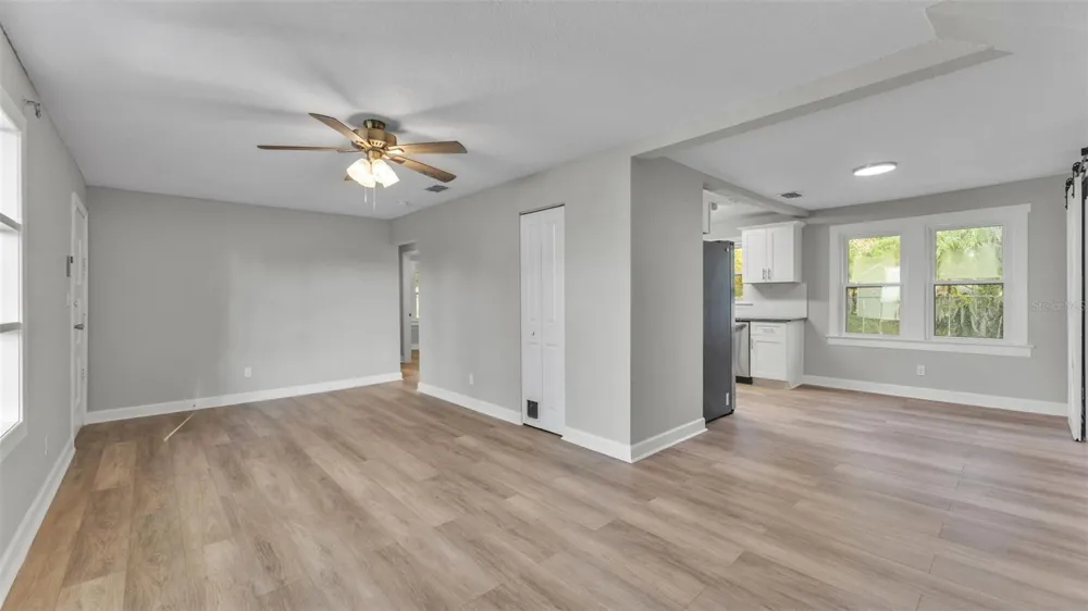 1317 W BELMAR STREET Lakeland, FL 33815