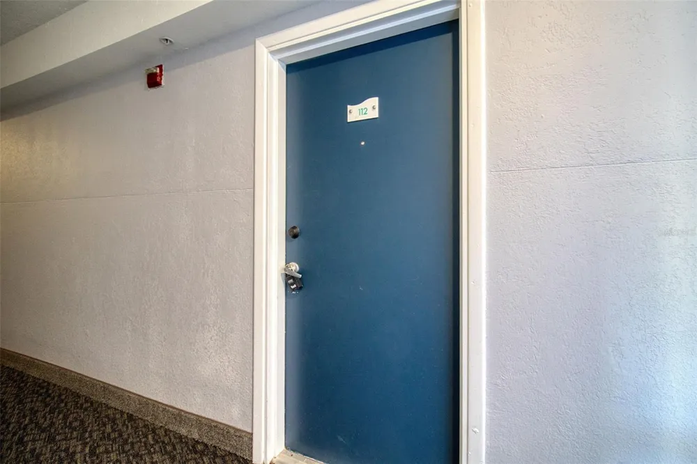 3315 58TH AVENUE S #112 St Petersburg, FL 33712
