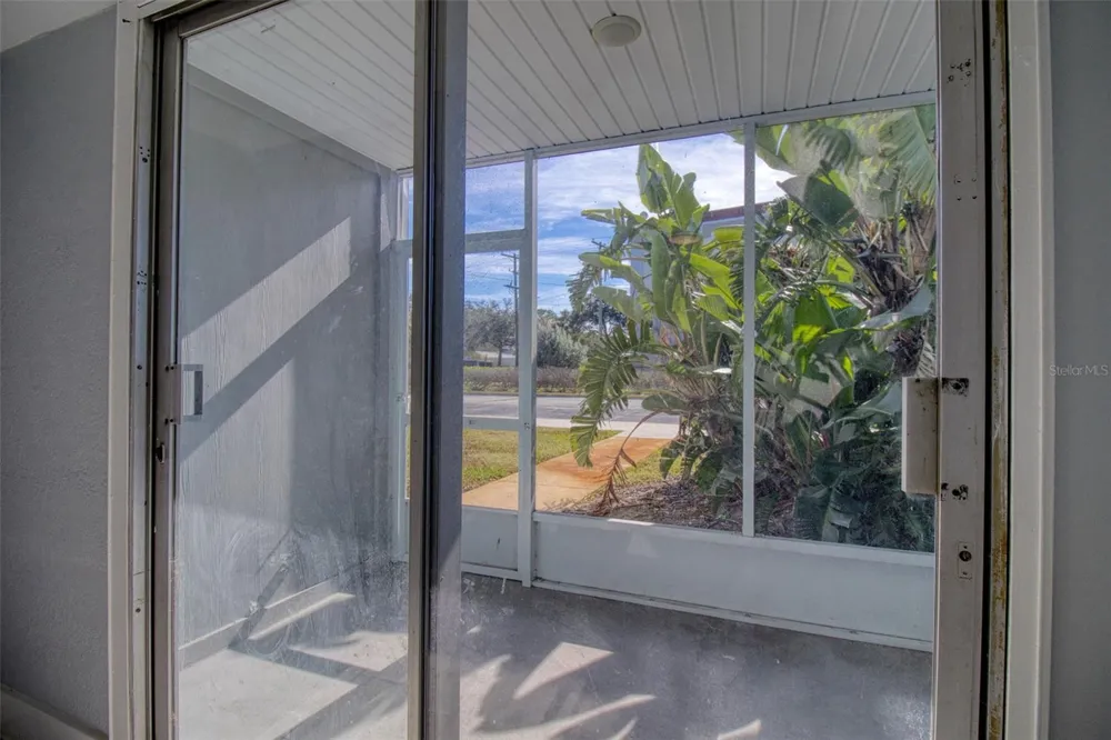 3315 58TH AVENUE S #112 St Petersburg, FL 33712